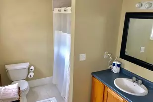 46 Crawford St, Leominster, MA 01453 - Photo 4