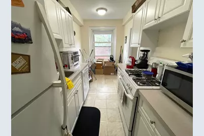 1401 Beacon #307, Boston, MA 02446 - Photo 12