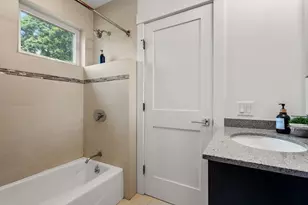 149 Raymond St, Cambridge, MA 02140 - Photo 24