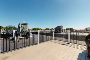 721 E 6th St, Boston, MA 02127 - Photo 16