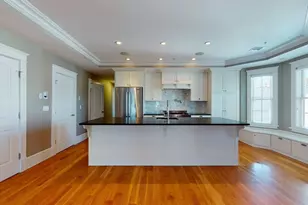 721 E 6th St, Boston, MA 02127 - Photo 4