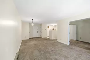 23 Randolph Pl, Northampton, MA 01060 - Photo 6