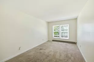23 Randolph Pl, Northampton, MA 01060 - Photo 14