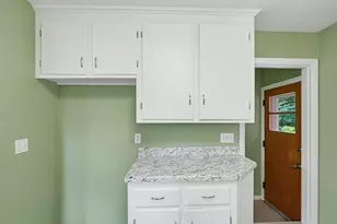 6 Charles St, Wayland, MA 01778 - Photo 10