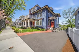 197 Winchester St, Brookline, MA 02446 - Photo 2