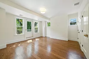 197 Winchester St, Brookline, MA 02446 - Photo 12