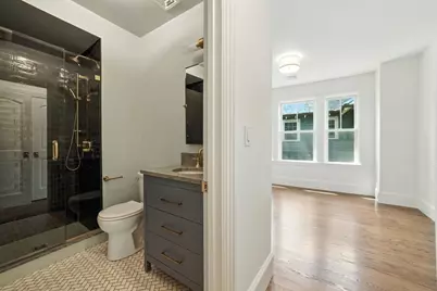 197 Winchester St #197, Brookline, MA 02446 - Photo 18