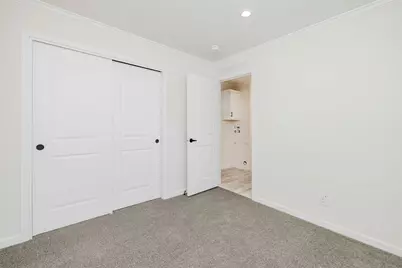 1346 Newport Ave #B5, Attleboro, MA 02703 - Photo 16