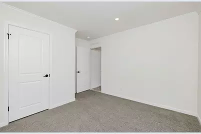 1346 Newport Ave #A3, Attleboro, MA 02703 - Photo 16