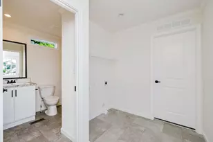 1346 Newport Ave, Attleboro, MA 02703 - Photo 14