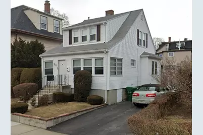 27 Stearns Ave, Medford, MA 02155 - Photo 2