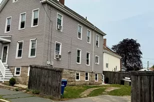101 Linden St, New Bedford, MA 02740 - Photo 2