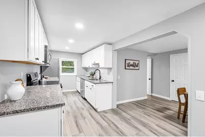 83 Rolf Ave, Chicopee, MA 01020 - Photo 10