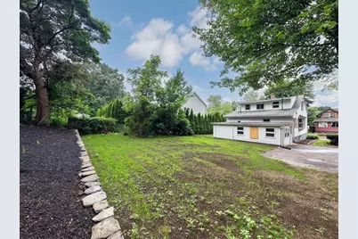 83 Rolf Ave, Chicopee, MA 01020 - Photo 26