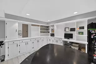 403 Valley Rd, New Bedford, MA 02745 - Photo 24