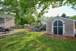 403 Valley Rd, New Bedford, MA 02745 - Photo 32