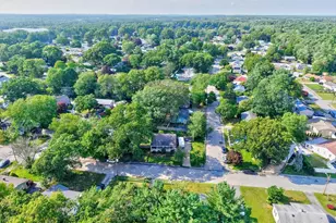 403 Valley Rd, New Bedford, MA 02745 - Photo 4