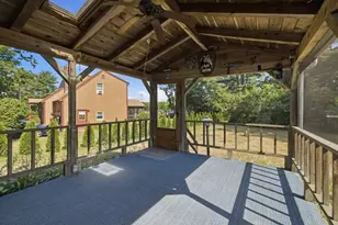 989 Cohannet St, Taunton, MA 02780 - Photo 6