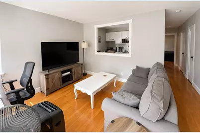 135 Farragut Rd #18, Boston, MA 02127 - Photo 1