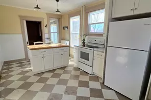 336 Burncoat St, Worcester, MA 01606 - Photo 12