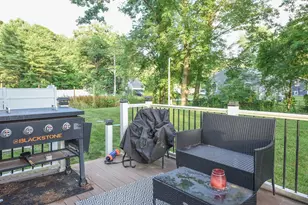 150 Hathaway Rd, Acushnet, MA 02743 - Photo 20
