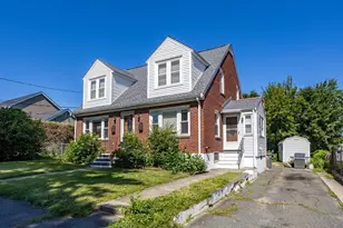 17 Benson Ave, Framingham, MA 01702 - Photo 20