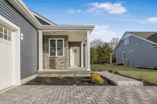 49 Sophia Dr, Rehoboth, MA 02769 - Photo 2