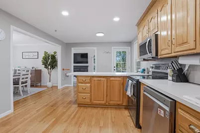 1565 West #1, Wrentham, MA 02093 - Photo 6