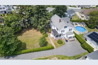 325 Malden St, Revere, MA 02151 - Photo 16