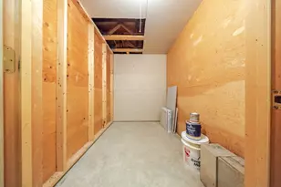 351 Pleasant St, Northampton, MA 01060 - Photo 26