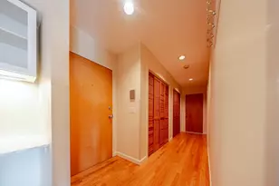 351 Pleasant St, Northampton, MA 01060 - Photo 14