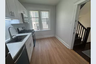 35 Mount Hood #7, Boston, MA 02435 - Photo 16