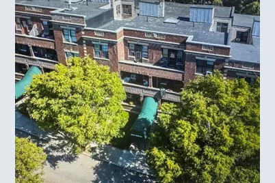 35 Mount Hood #7, Boston, MA 02435 - Photo 2