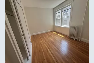 35 Mount Hood #7, Boston, MA 02435 - Photo 20