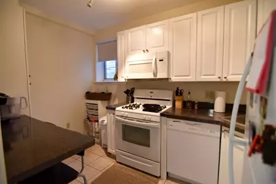 49 Green #B1, Brookline, MA 02446 - Photo 8