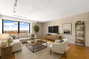 65 E India Row, Boston, MA 02110 - Photo 1