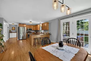 100 Mechanic St, Warren, MA 01083 - Photo 8