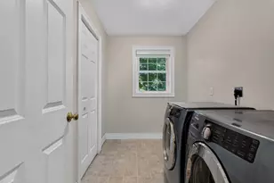 100 Mechanic St, Warren, MA 01083 - Photo 18