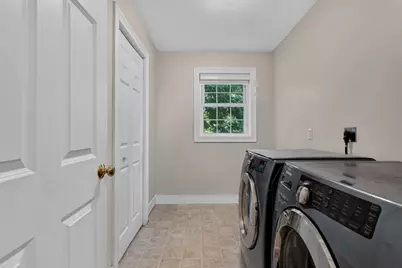 100 Mechanic St, Warren, MA 01083 - Photo 18