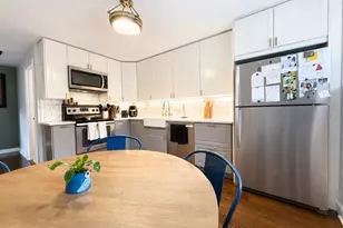 1185 Adams St, Boston, MA 02124 - Photo 10