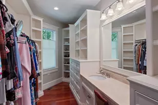 435 Main St, Amesbury, MA 01913 - Photo 22