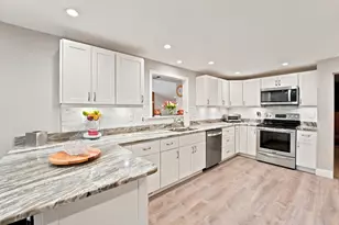 12 Swanson Rd, Framingham, MA 01701 - Photo 16