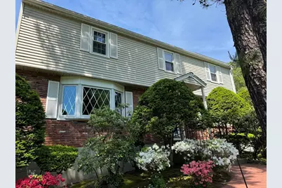 12 Swanson Rd, Framingham, MA 01701 - Photo 2