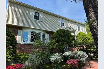 12 Swanson Rd, Framingham, MA 01701 - Photo 2