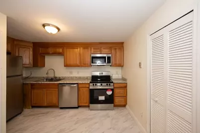 11B Gibbs Street #28, Worcester, MA 01607 - Photo 2