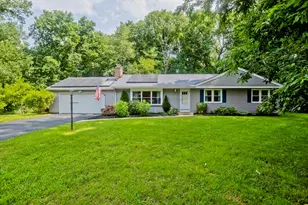 271 Brookwood Dr, Longmeadow, MA 01106 - Photo 2