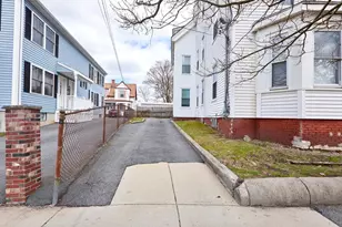 133 Chestnut St, Lynn, MA 01902 - Photo 4