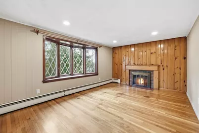 28 Spring Rd, Westborough, MA 01581 - Photo 4