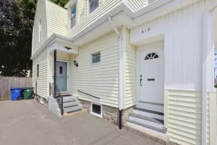 618 Robeson St, Fall River, MA 02720 - Photo 2