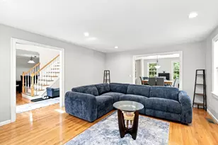 524 Lindsey St, Attleboro, MA 02703 - Photo 18